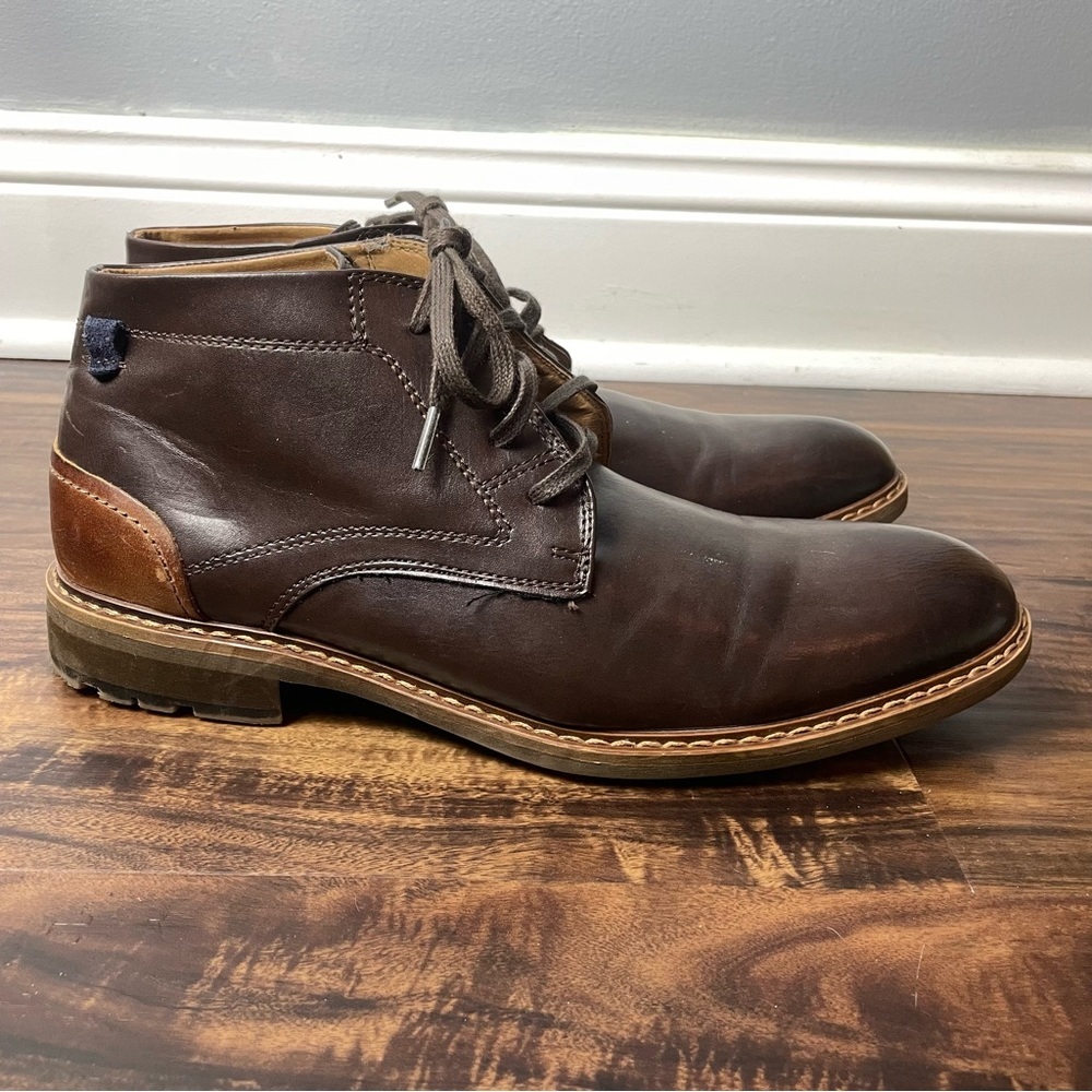Restoration Men’s Genuine Leather Lace up Boots “Wayne” Size 9.